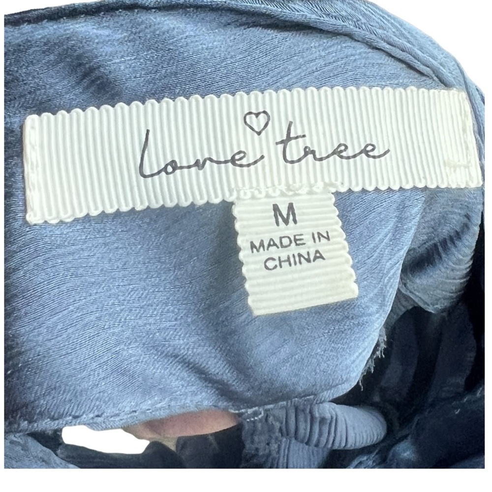 Size Medium Top - image 3